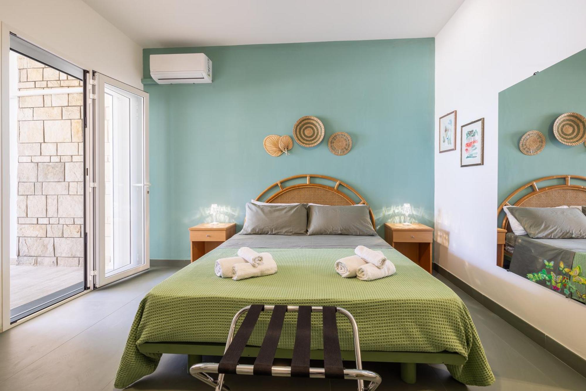 Luxury Suites & Apartment Con Accesso Alla Spiaggia E Parcheggio Privato - Vista Mare Lido Conchiglia Luaran gambar