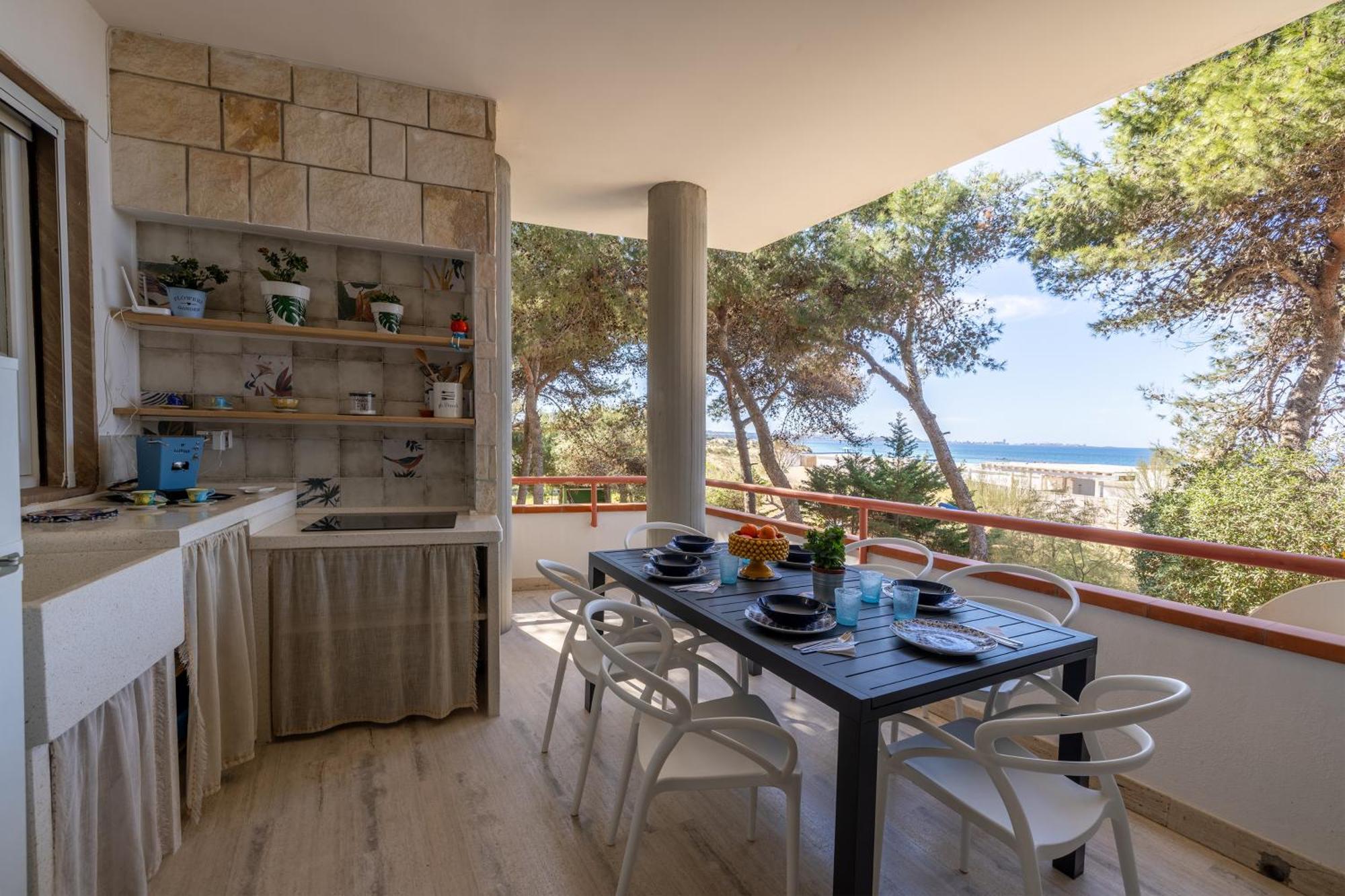 Luxury Suites & Apartment Con Accesso Alla Spiaggia E Parcheggio Privato - Vista Mare Lido Conchiglia Bilik gambar